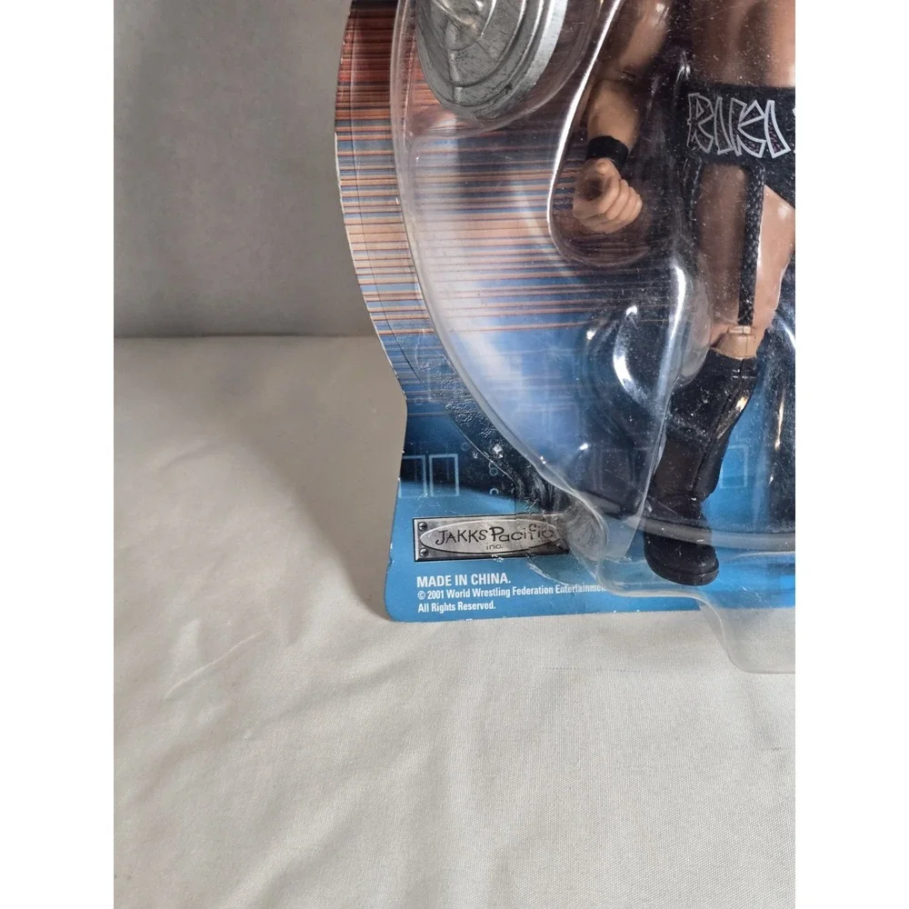 Jakks Pacific 2001 WWF WWE Sunday Night Heat Series 11‎ Rikishi Figure
